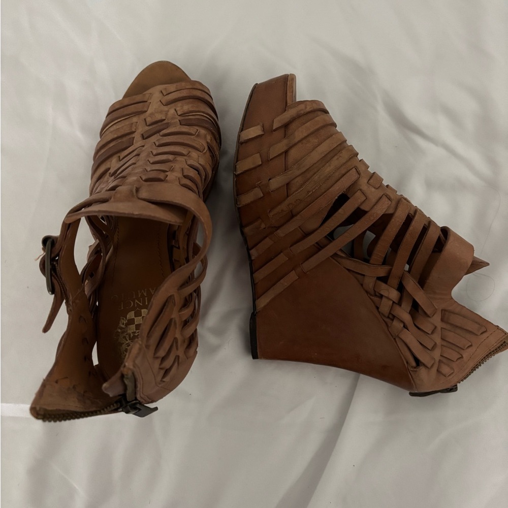 Women's Tan Wedge Sandals